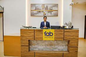 Fabhotel Rivlet Premium