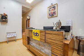 Fabhotel Rivlet Premium