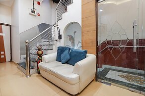 Fabhotel Rivlet Premium