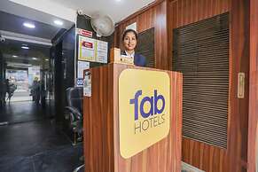 Fabhotel Gold Inn