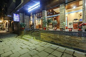 Fabhotel Ksg Residency