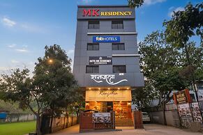 Fabhotel Phoenix Inn