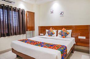 Fabhotel Phoenix Inn