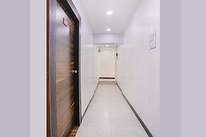 Fabhotel Limras Palace