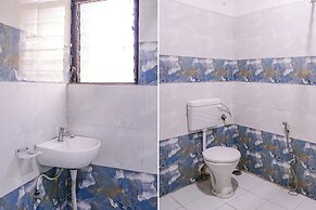 Fabhotel Limras Palace