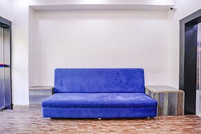 Fabhotel Limras Palace