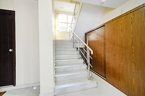 Fabhotel Tals Hitech