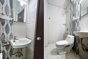 Fabhotel Tals Hitech