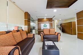 Fabhotel Tals Hitech