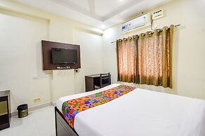 Fabhotel Tals Hitech