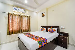 Fabhotel Tals Hitech