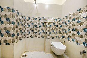 Fabhotel Dm Residency