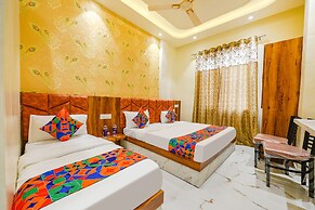 Fabhotel Dm Residency