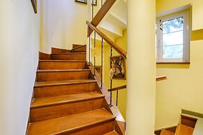 FabHotel Corporate Rooms Vakola