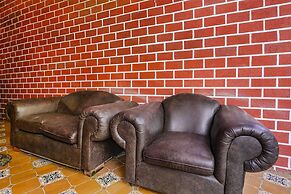 FabHotel Corporate Rooms Vakola