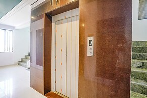 Fabhotel Silver Cloud