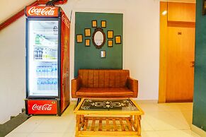 Fabhotel Silver Cloud