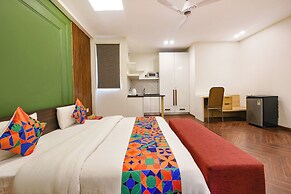 Fabhotel Micasa