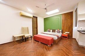 Fabhotel Micasa