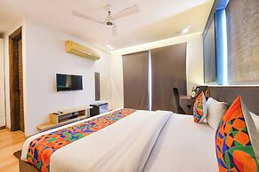 Fabhotel Micasa