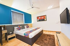 Fabhotel Micasa