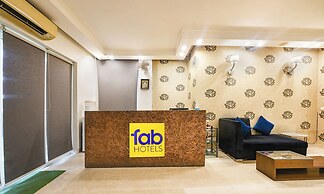 Fabhotel Micasa