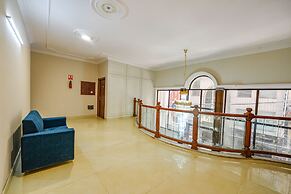 Fabhotel Alpine Tree