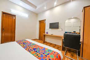 Fabhotel Alpine Tree