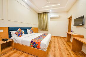 Fabhotel Alpine Tree