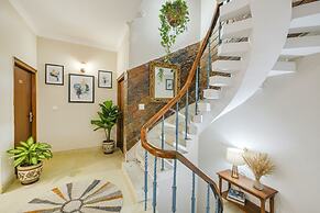 Fabhotel Alpine Tree