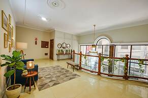 Fabhotel Alpine Tree
