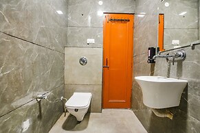 Fabhotel Alpine Tree