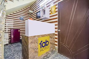 Fabhotel Maa Gayatri Sadan