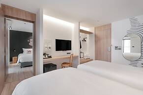 Blu Monkey Hub & Hotel Bangtao Beach Phuket