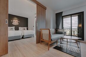 Blu Monkey Hub & Hotel Bangtao Beach Phuket