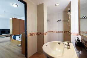 Nature Boutique Hotel Ratchayothin