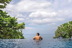 Anona Sunset Boutique