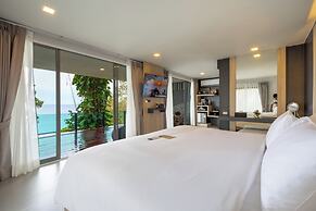 Anona Sunset Boutique