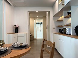 Anona Sunset Boutique