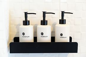 Anona Sunset Boutique