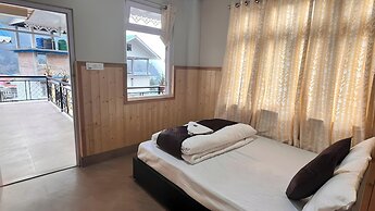 Hotel Wanderlusts Rigyal Lachung