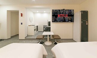 MZ HOTEL