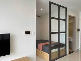 Asahi Luxstay - Vinhomes Ocean Park 1