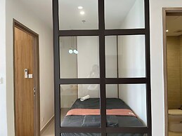 Asahi Luxstay - Vinhomes Ocean Park 1