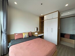 Asahi Luxstay - Vinhomes Ocean Park 1