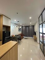 Asahi Luxstay - Vinhomes Ocean Park 1