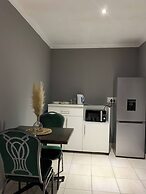 Room in B&B - Beach View, En-suite Bedroom2