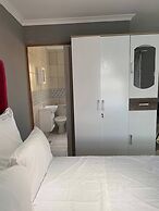 Room in B&B - Beach View, En-suite Bedroom2