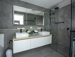 Marine Quarter Apartments by CLLIX