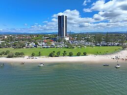 Marine Quarter Apartments by CLLIX